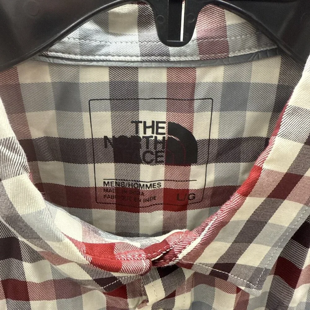 The North Face Shirt Mens Large Red White Black Gray Plaid Long Sleeve Button Up